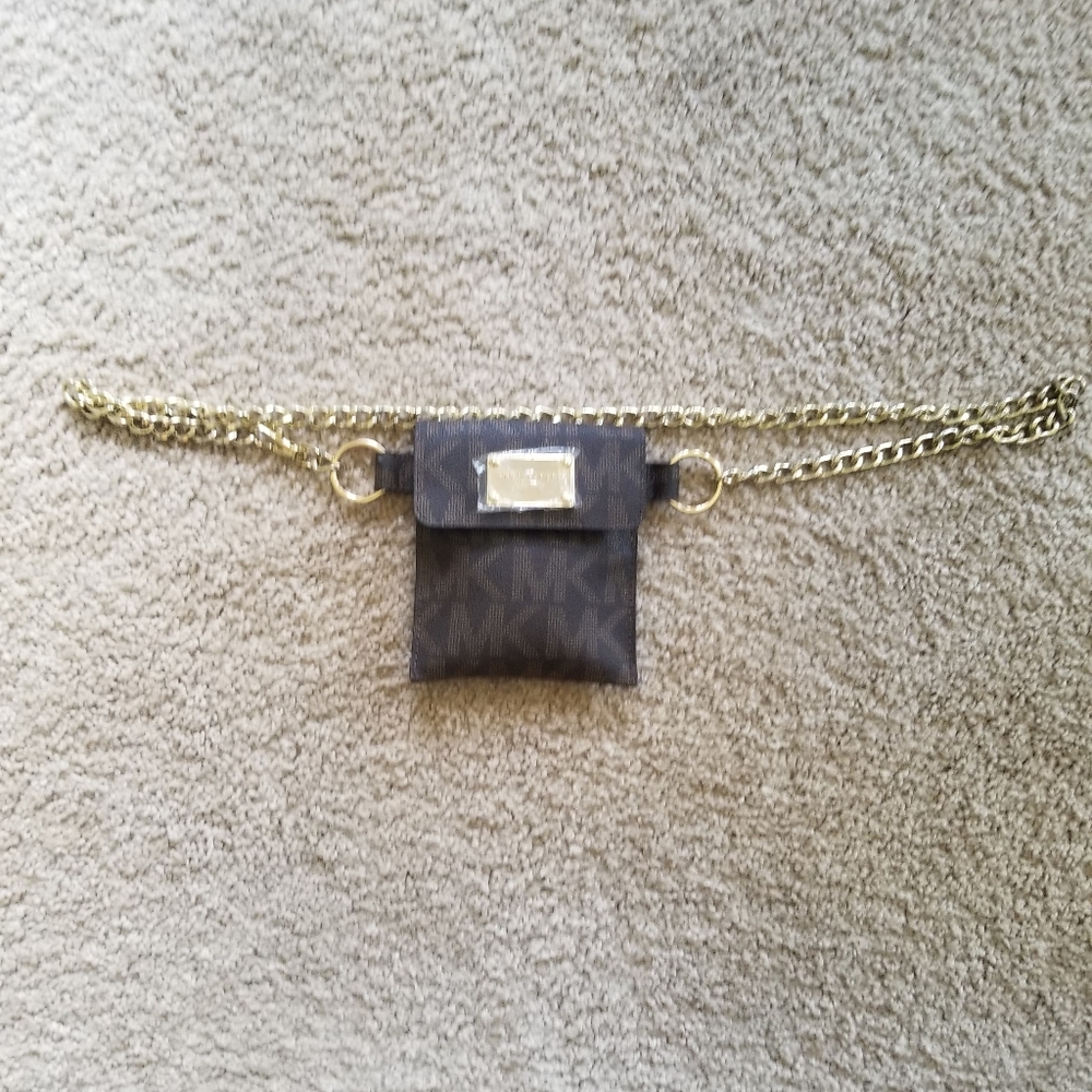 Michael Kira chain belt wallet